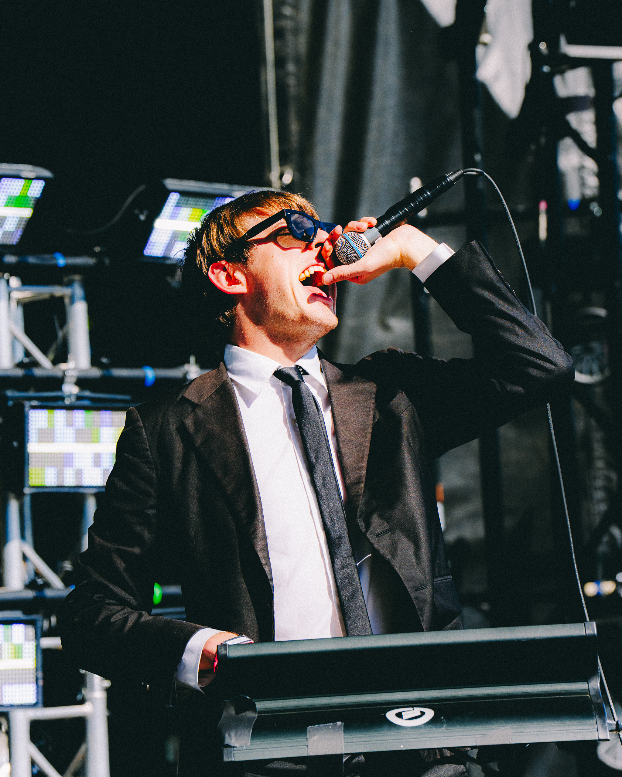 A photo of The Dare on stage